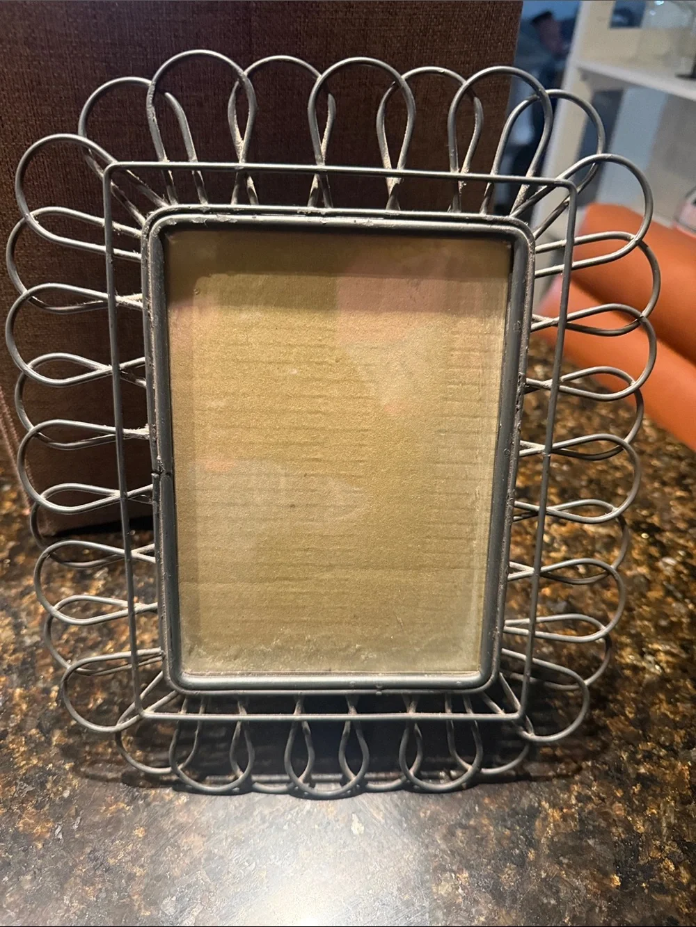 Decorative Metal Wire Photo Frame - 5x7 Glass Photo Frame